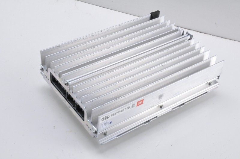 KIA OPTIMA Audio Amplifier AMP JBL OEM 2011 - 2013 *