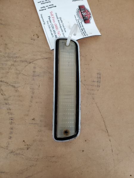 F1501989 High Mounted Stop Light 283915