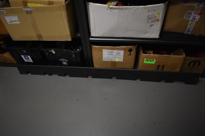 2015-2020 FORD MUSTANG ROCKER PANEL LEFT SIDE FACTORY OEM
