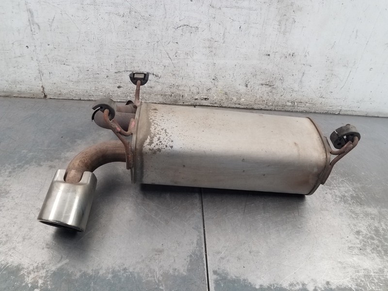 2014 Nissan Juke Nismo RS Muffler / Tip #50369 X8
