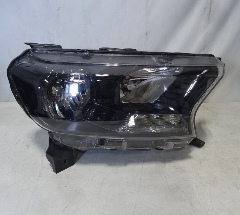 2019-2022 Ford Ranger Right Side Halogen Headlight! Factory Original Part1