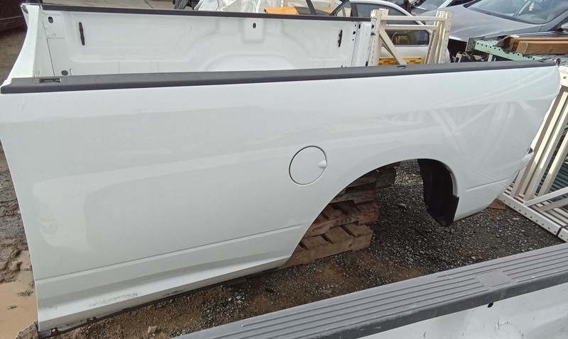 Pickup Box 8' Box Without Fender Flare Fits 19-23 DODGE 2500 PICKUP 58962