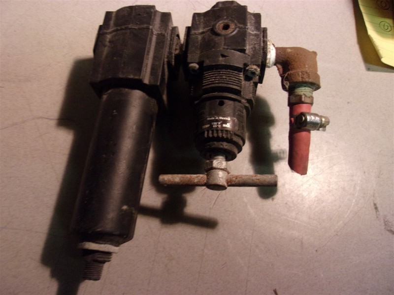 Norgren Regulator R12G-2AT-RMG F72G-2AN-AE1 *FREE SHIPPING*