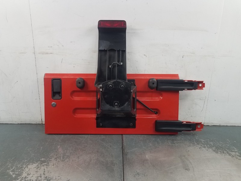 2006 Jeep Wrangler TJ Rubicon 4x4 Tailgate Panel / Spare Tire Mount #62517 Z2