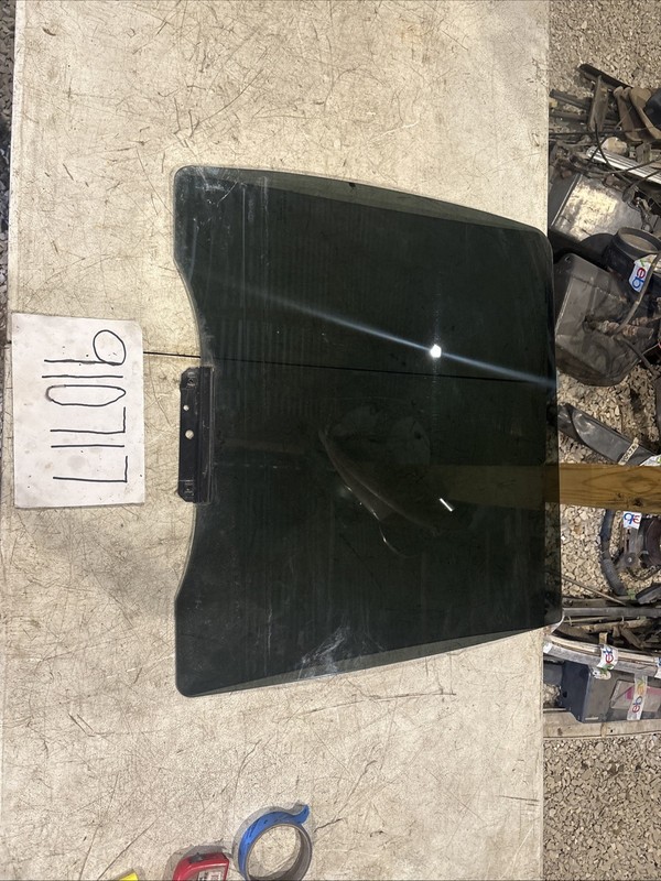 1998 - 2003 Dodge Durango SLT Driver Left Rear Side Window Door Glass OEM