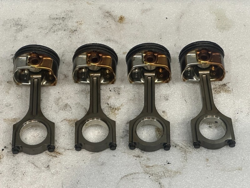 2010 Hyundai Genesis coupe 2.0 turbo pistons and rods assembly set engine OEM