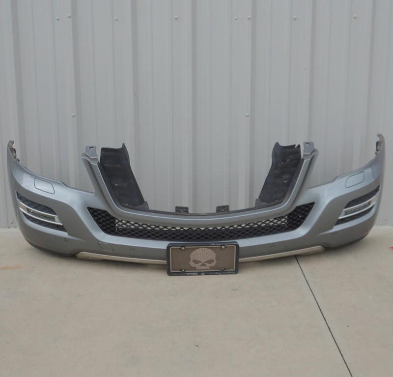 2009 2010 2011 Mercedes ML ML350 ML550 Front Bumper OEM A1648857225
