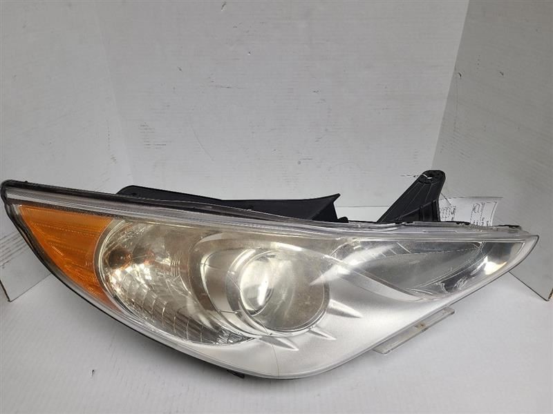 Passenger Headlight VIN C 8th Digit Halogen Fits 11-14 SONATA 544790