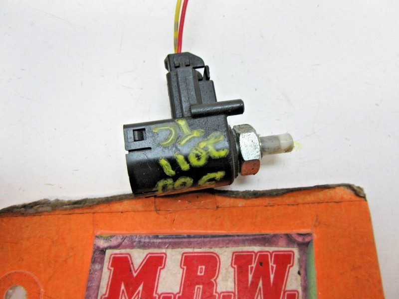 CLUTCH PEDAL BOTTOM SWITCH SCION TC MANUAL TRANSMISSION STICK SHIFT SPEED 11-16
