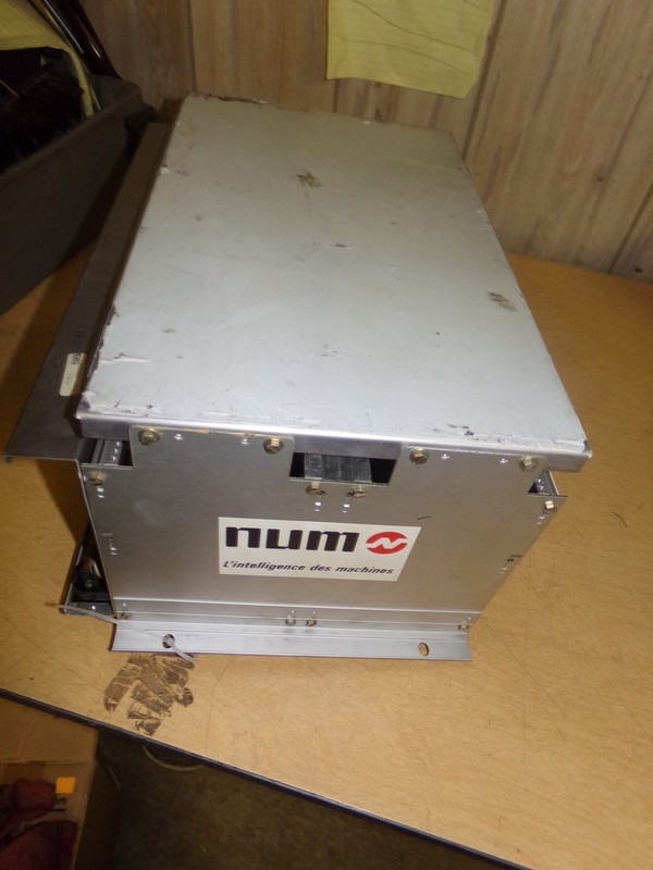 Power Supply Num Type: 750T Affaire: 96056-4 000201177 220V 50/60Hz