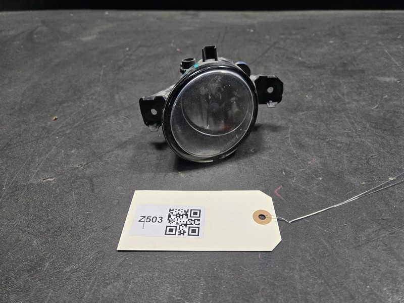 Front Right Fog Light 2014 Nissan Altima 26150-9B91C 2013 2015 2016 2017 2018