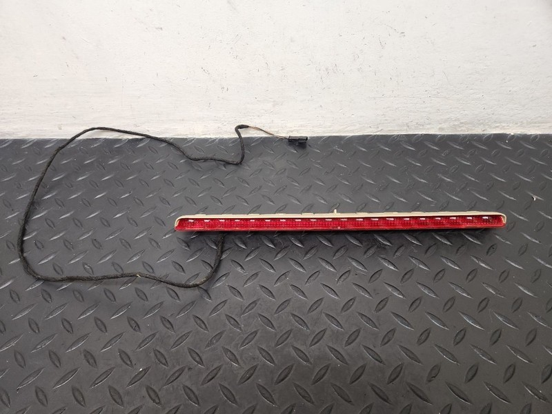 07-13 Mercedes-Benz S-Class 3RD Brake Stop Light Lamp Tan OEM 2218200056