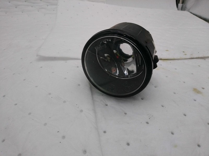 2012 Nissan Rogue Left Fog Light Assembly OEM Silver 261508993B 261508998B