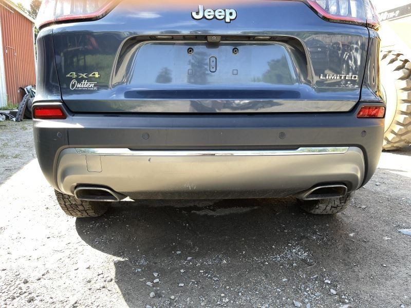 2019-2022 JEEP CHEROKEE REAR BUMPER COVER BLUE PC:PBF AWD 63K -LIMITED- 54538