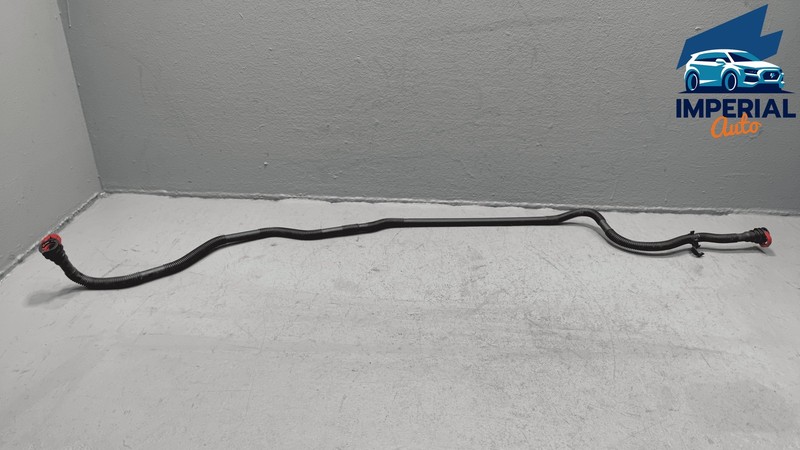 TOYOTA SIENNA FUEL VAPOR CHARCOAL CANISTER OUTLET TUBE HOSE PIPE OEM 2018-2020