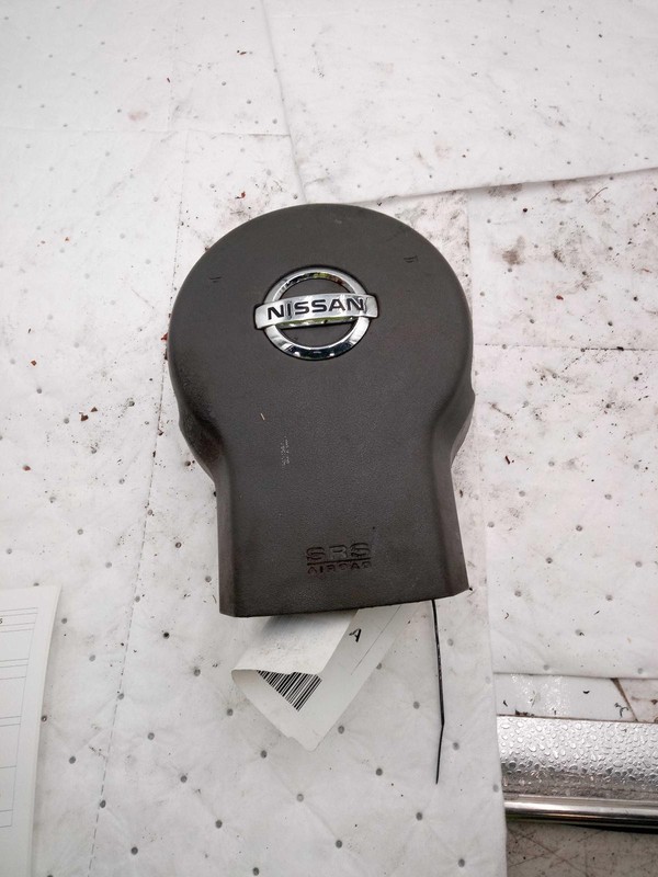 2014 Nissan Frontier Steering Wheel Air Bag White OEM Used 140K Miles