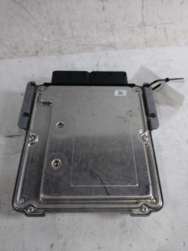 Used Engine Control Module (ECM) fits: 2015 Jaguar Xj Electronic Control Module