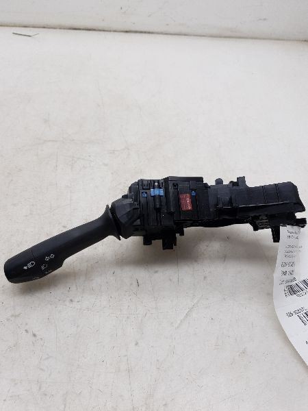 Driver Column Switch Turn US Market With Fog Lamps Fits 13-18 RAV4
