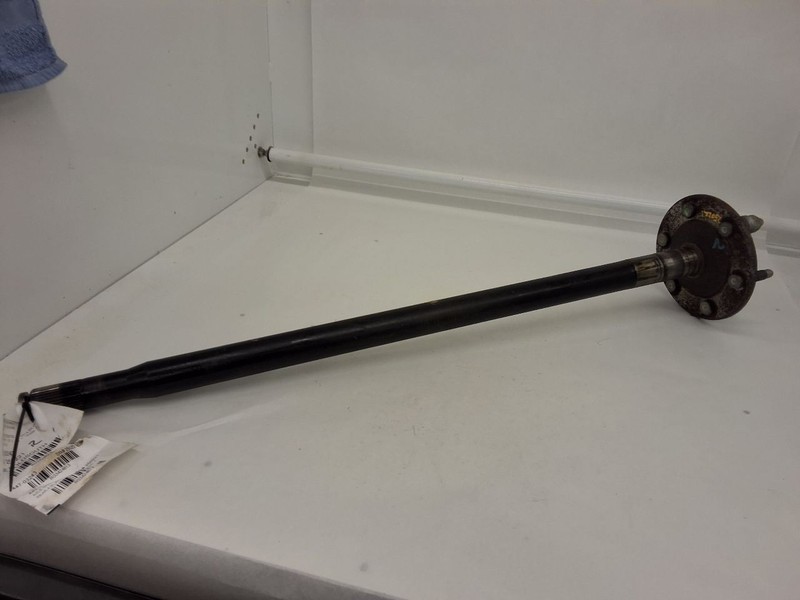 Axle Shaft Rear Axle 8.6" Ring Gear Fits 14-18 SIERRA 1500 PICKUP 3424613