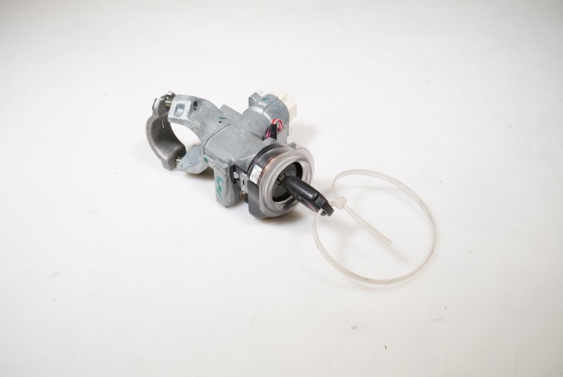 2010-2014 Subaru Legacy Outback Ignition Switch Assembly with Key OEM 83191AJ03A