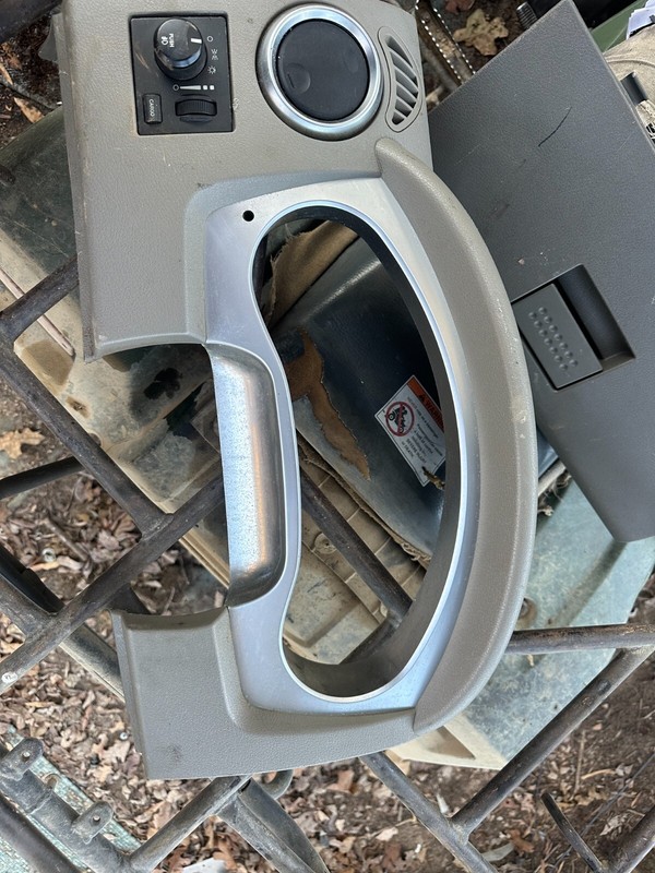 06-08 MITSUBISHI RAIDER GRAY OEM GAUGE CLUSTER DASH TRIM PANEL