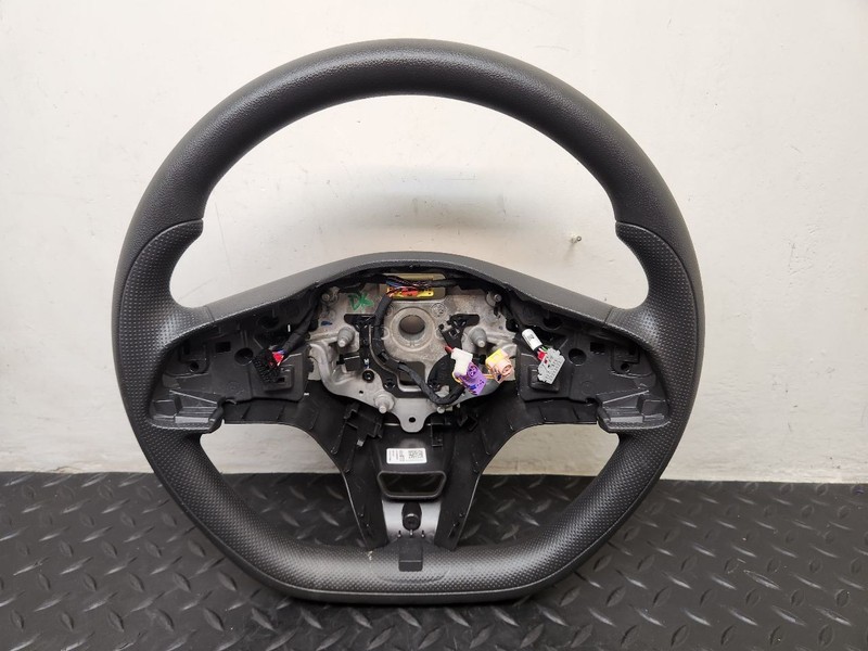 24-25 Buick Envista Steering Wheel W/O Leather Flat Bottom OEM 60008272