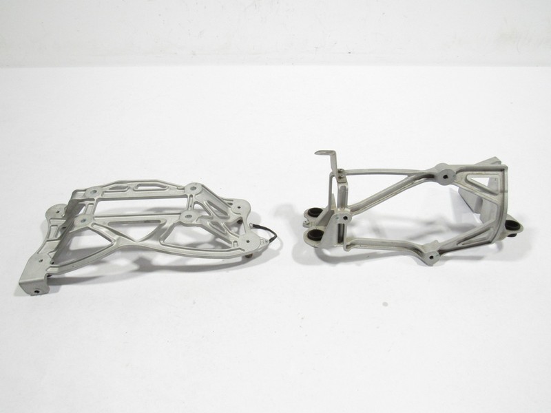 23-25 Polestar 2 2024 AC A/C Compressor Pump Support Bracket Mount Set ;:Y