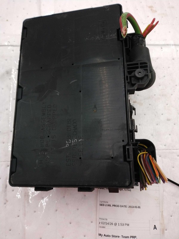 2013 Ford Fusion OEM Fuse Box DG9Z14A003A Used 137K Miles White