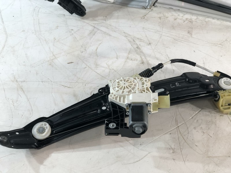 Rear Left Driver Side Window Regulator Motor Drive BMW F07 OEM 535i 550i GT *