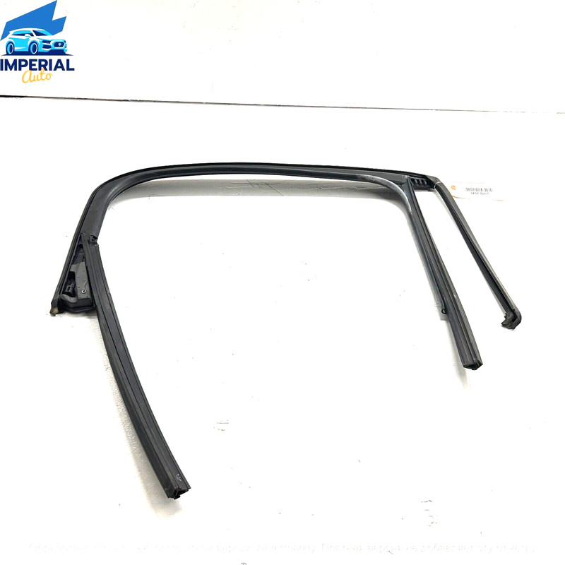 REAR DRIVER SIDE RUN CHANNEL WEATHERSTRIP SEAL OEM Mini Countryman R60 11-2016