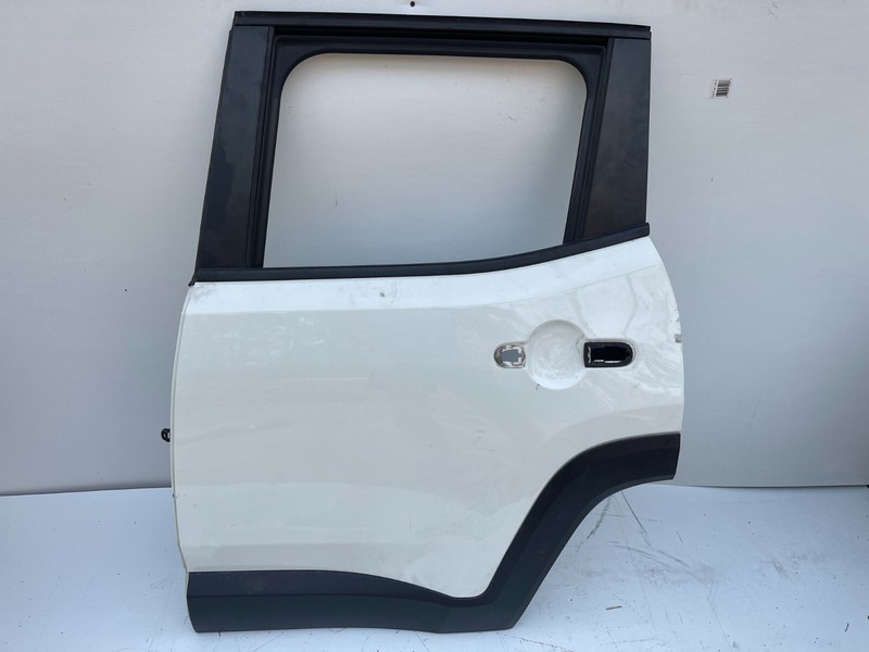2015-2023 JEEP RENEGADE LEFT SIDE REAR DOOR SHELL OEM