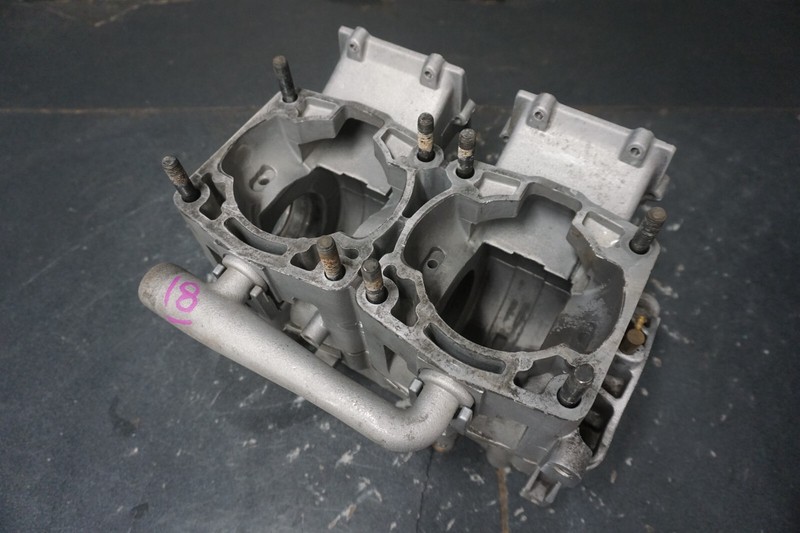 2003-2005 Polaris OEM Engine Motor Crankcase Ass'y RMK Classic Touring Edge XC