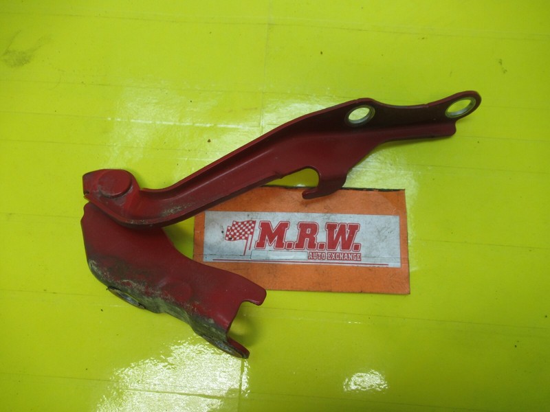 HOOD HINGE ARM LEFT DRIVER SIDE LH LF L for 00 01 02 03 04 05 MR2 SPYDER RED