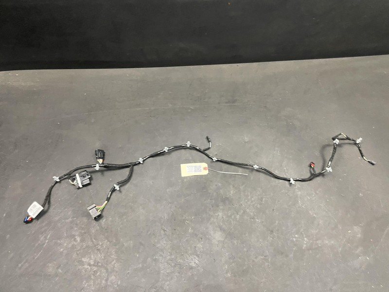 Front Left Door Lock & Mirror Wiring Harness 2021 Cadillac XT4 84775146 19 20