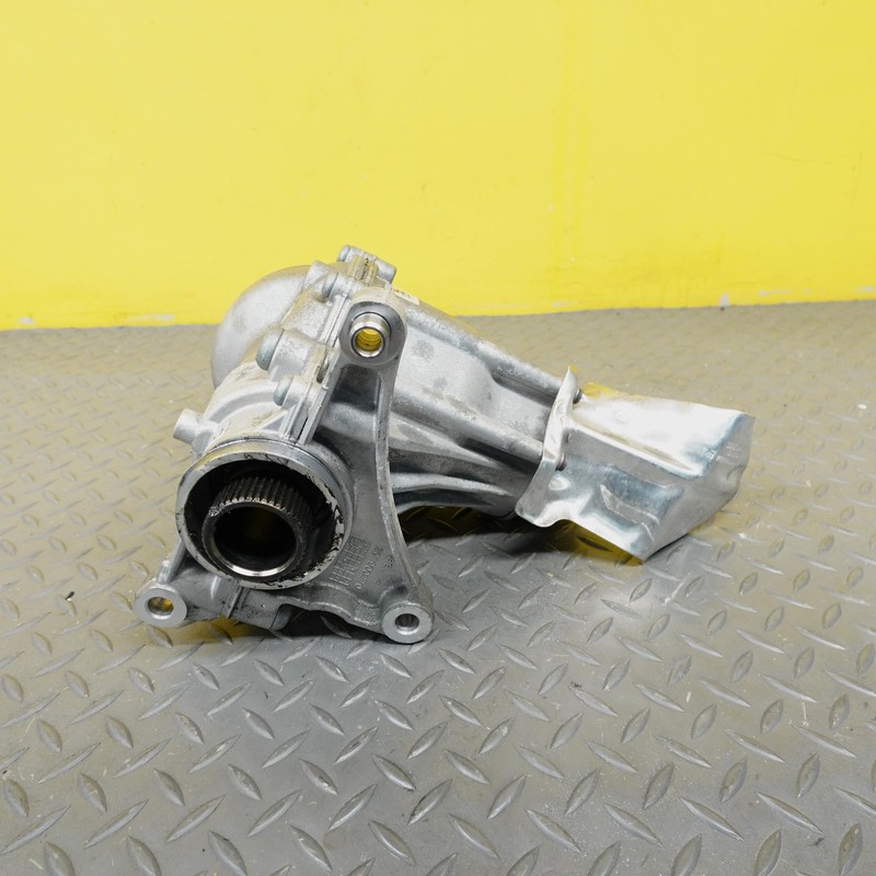 2023-2025 BMW 228i X1 X2 F74 U11 U10 AWD Transmission Transfer Case 27109845634