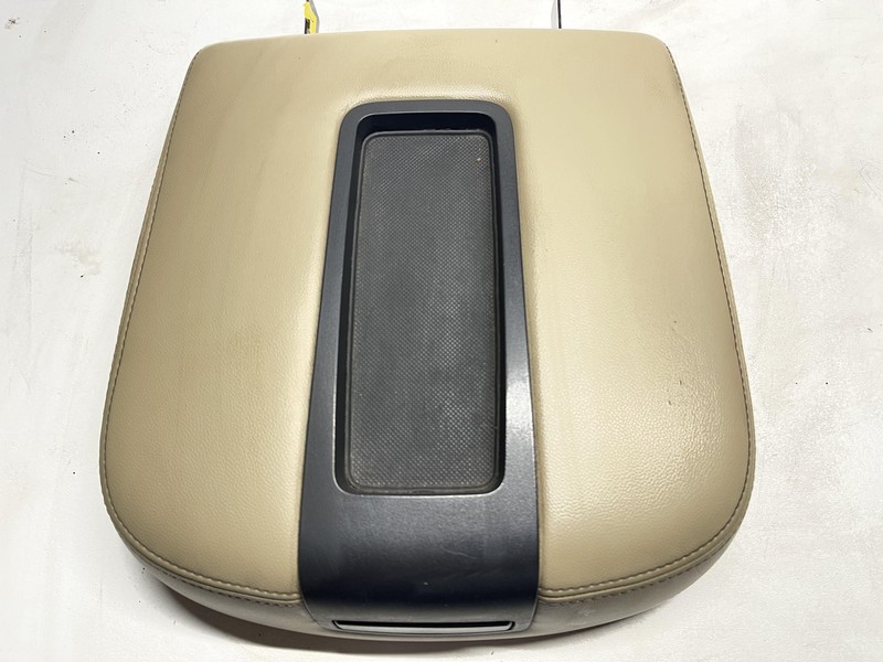 Cashmere Center Console Lid Armrest 2007-2014 SUBURBAN TAHOE YUKON OEM