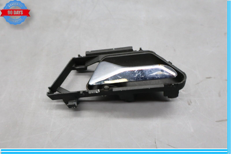 86-95 Mercedes E320 W124 Left Driver Side Interior Door Handle 1247600561 Oem
