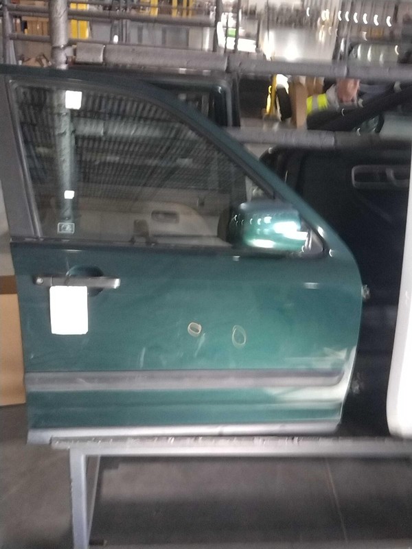 2003 Honda CR-V Right Front Door Green 360672 Used 145K Miles