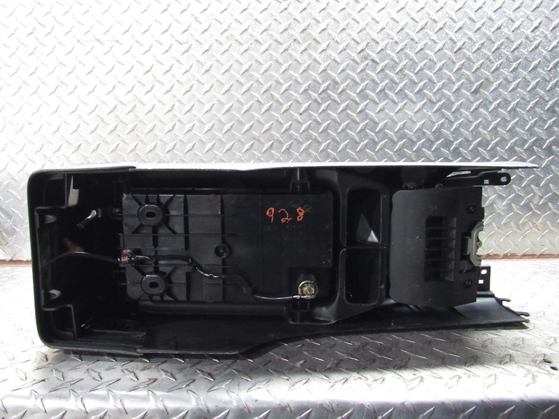 2003 LEXUS ES300 CENTER CONSOLE AMREST CUP HOLDER STORAGE 6CYL 3.0L