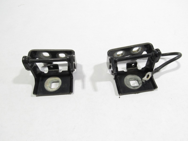 15-19 Land Rover Discovery Sport 2018 L550 Rear Trunk Tailgate Hinge Hinges Set;