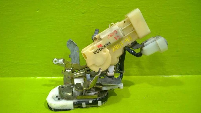 98 99 00 LEXUS GS400 PASSENGER RIGHT REAR DOOR LOCK LATCH ACTUATOR OEM 2885-43