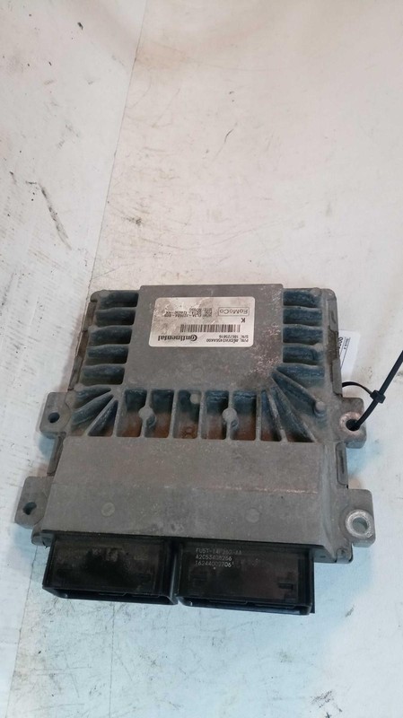 2016 Ford Taurus Engine Control Module ECM 3.7L Black OEM Used 56000Mi