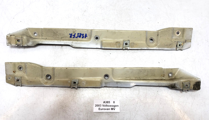 ✅ 99-03 OEM Volkswagen Eurovan MV Front Left Right Fender Mount Bracket Silver