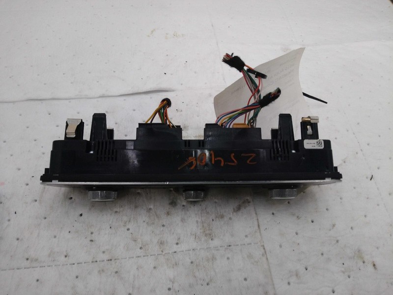 2015 AUDI A3 A/C Selector Switch OEM White 8V0820043D 94000 Miles