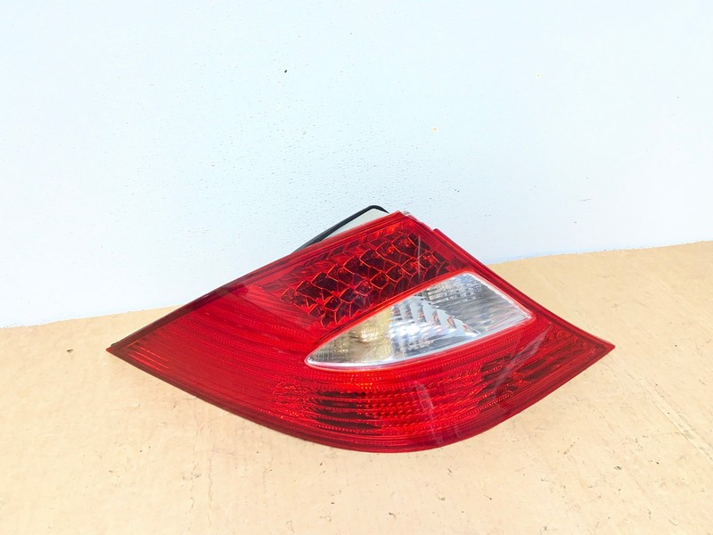 2006-2008 Mercedes w209 CLS CLS550 CLS55 Left Driver LH Tail Light AD1292 LK