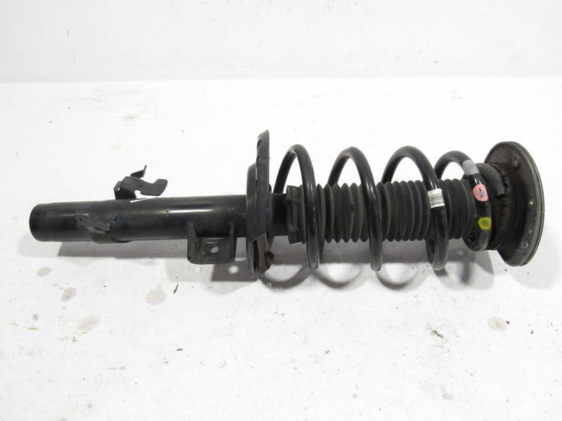 15-19 Land Rover Discovery Sport 2018 2.0L AWD Front Left Shock Strut Absorber |