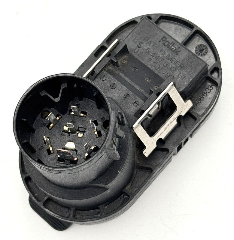 ✅ 2009-2026 RAM 1500 2500 3500 REAR BUMPER TRAILER TOW CONNECTOR PLUG SOCKET OEM