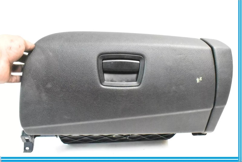 12-18 BMW F13 650i 640i Dashboard Glove Box Storage Compartment Black OEM