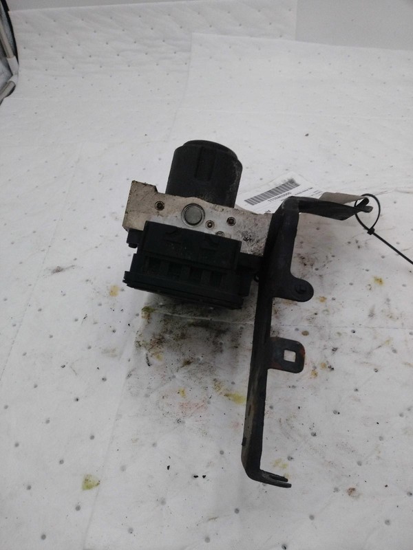 2009 Honda Accord ABS Modulator OEM 57110TA1305 Silver 171K Miles