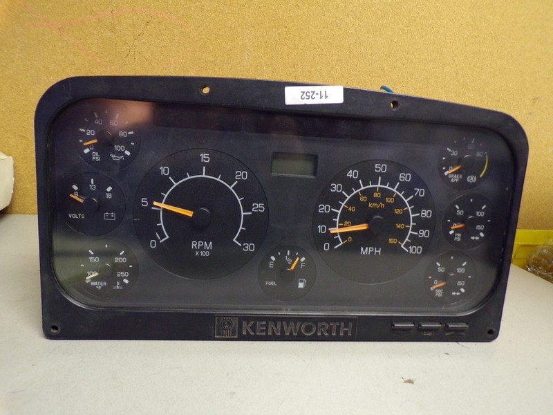 Freightliner Dash Panel Instrument Cluster 9-Gauge Assembly *FREE SHIPPING*